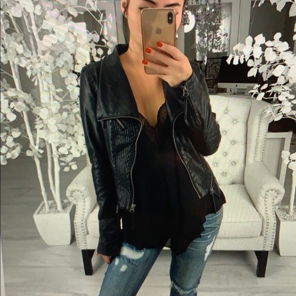 NWT EkAttire Annalyn in black - Picture 4 of 8